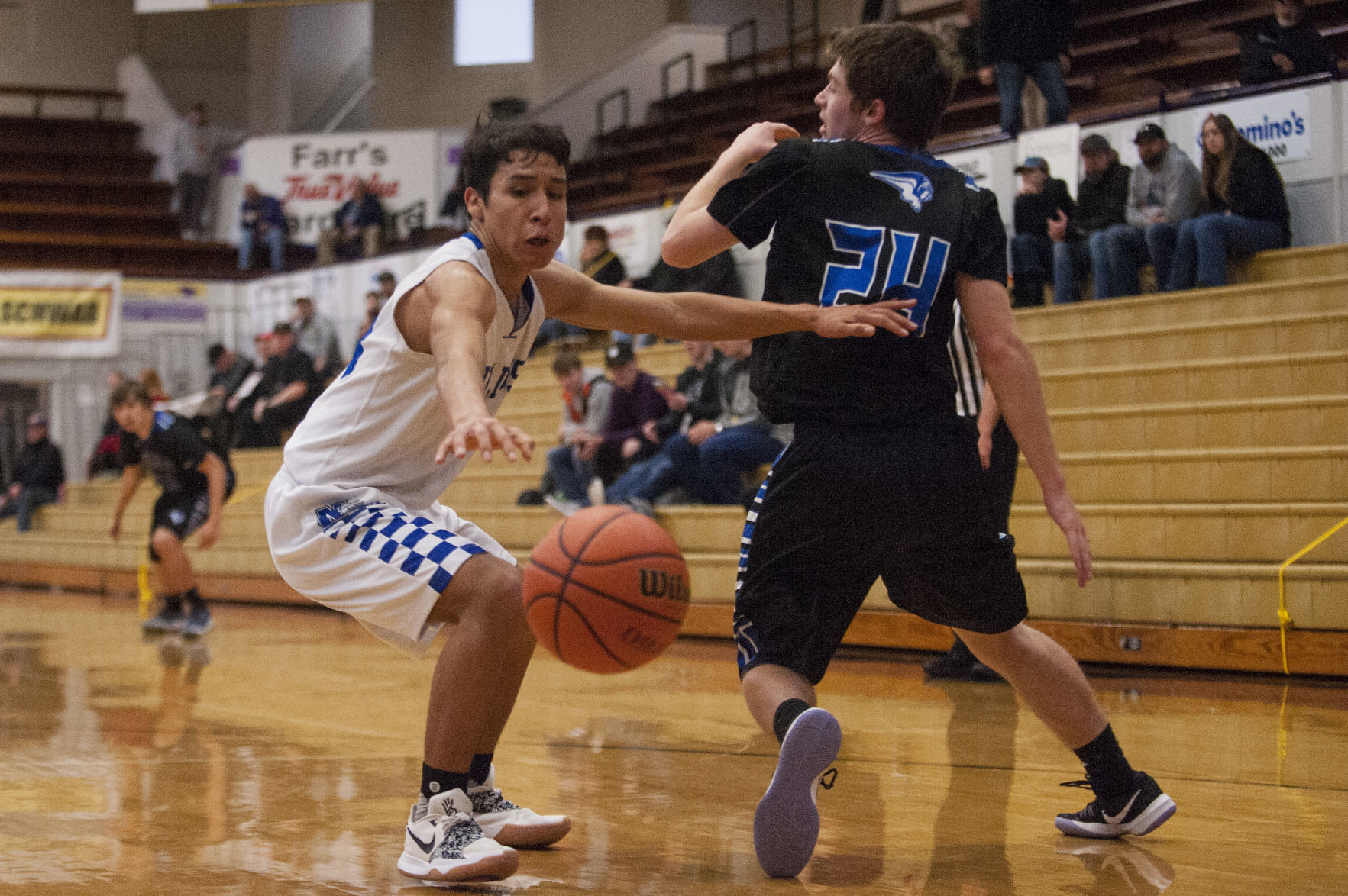 3A Boys Sutherlin Vs. Nissa